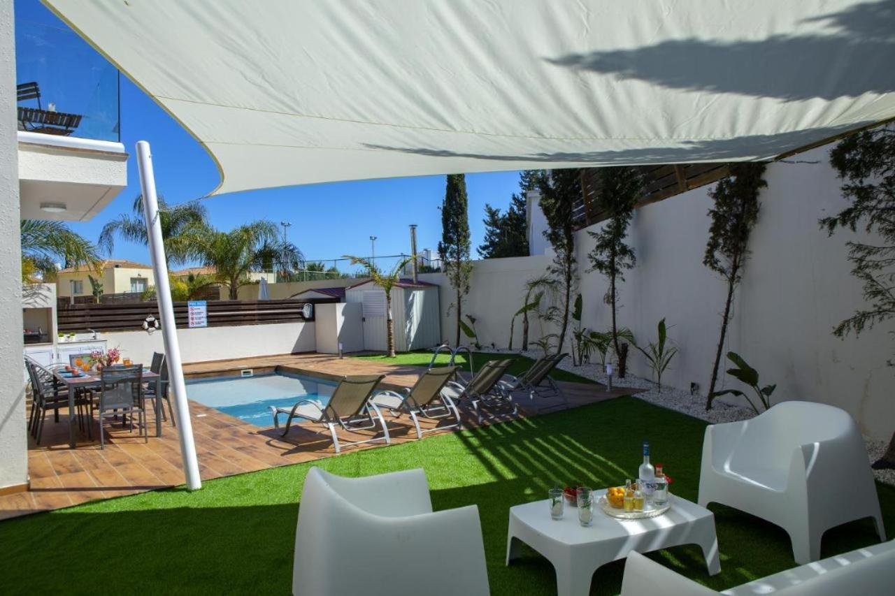 Tsokkos Family Villa - Pool Garden 2' Walk To Beach Protaras Ngoại thất bức ảnh
