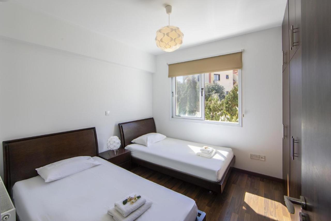 Tsokkos Family Villa - Pool Garden 2' Walk To Beach Protaras Ngoại thất bức ảnh